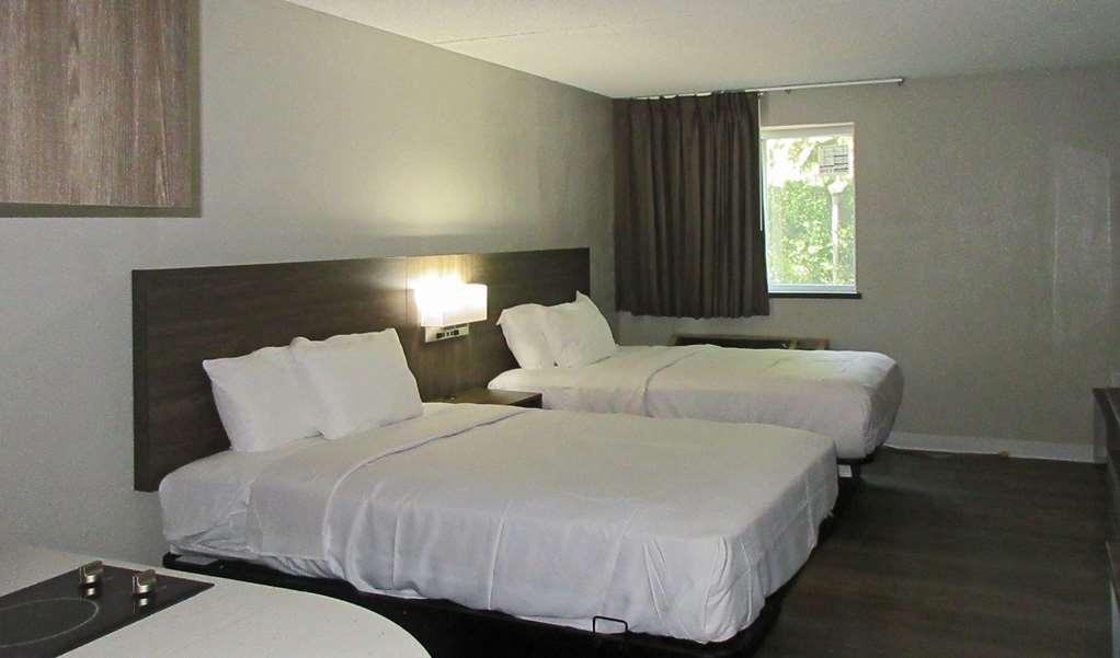 Suburban Studios Milwaukee Airport חדר תמונה