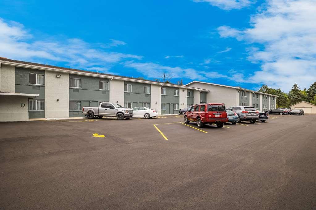 Suburban Studios Milwaukee Airport מראה חיצוני תמונה