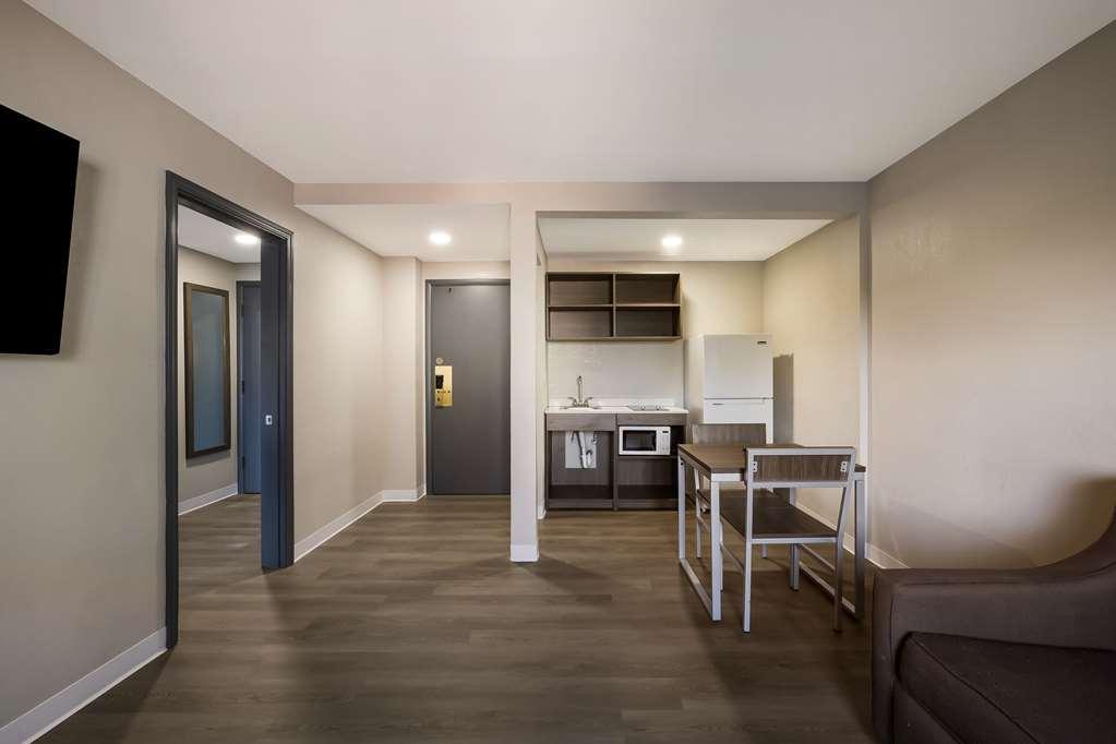 Suburban Studios Milwaukee Airport חדר תמונה