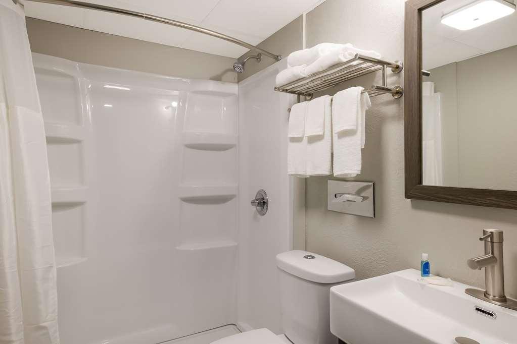 Suburban Studios Milwaukee Airport חדר תמונה